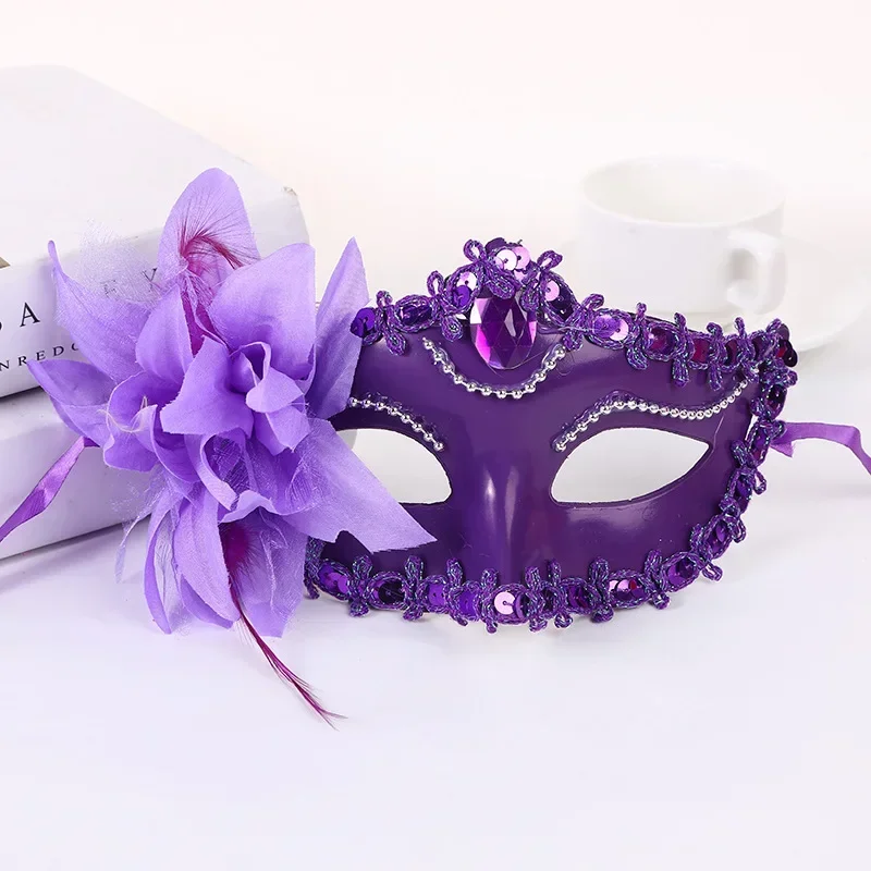 Respirator Half Face - 1 個ハロウィンプリンセスハーフフェイスマスク仮面舞踏会ボールユリの花マスクパーティープリンセスセクシーなドレスマスク