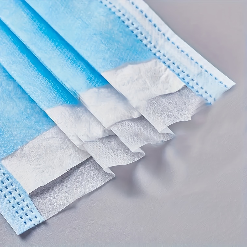 100枚入り 厚手の青色使い捨て保護マスク - 3層構造で通 - Disposable Mask Blue のレビューと価格
